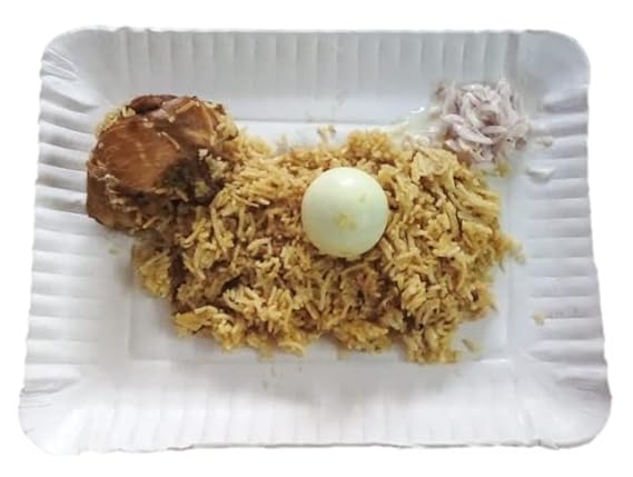 LUSKA 100% Biodegradable 11 inch x 9 inch Rectangular White Paper Plates, for Parties and Family Events, Disposable Pack of 50 Plates