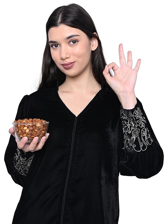 LUSKA Kanyakumari Spicy Hot Crunchy Masala Coated Roasted Peanuts Snack | 1 kg (1000 grams) | Traditional South Indian Masala Kadalai | Zero Cholesterol
